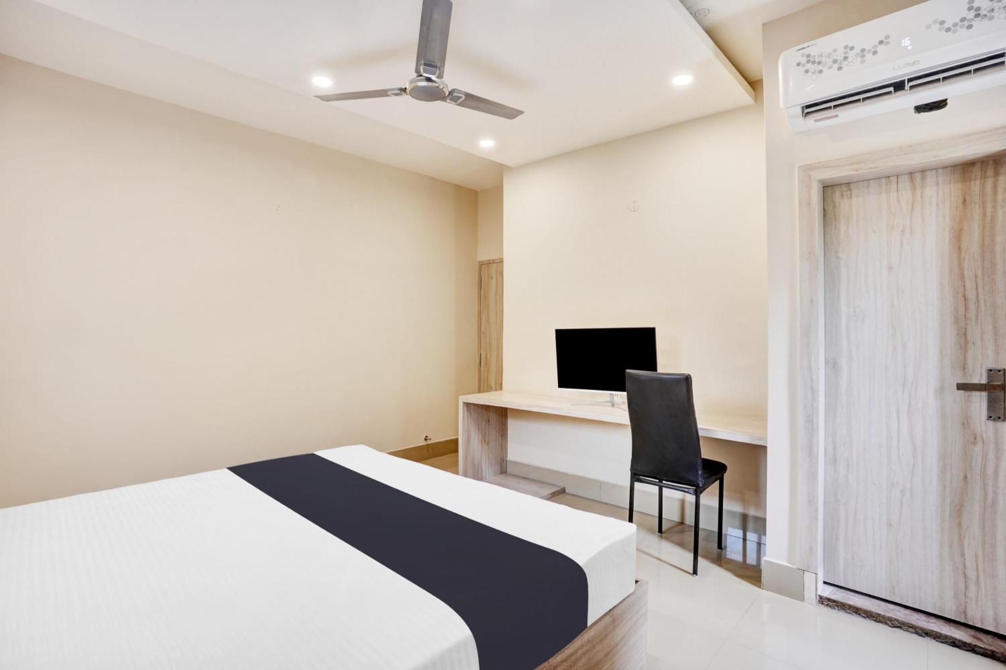 Hotel O Vira Джамшедпур Екстериор снимка